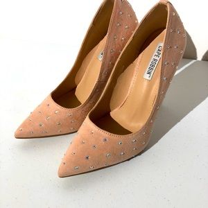 Cape Robbin Blush Suede Pumps with Rhinestones-Size 7.5